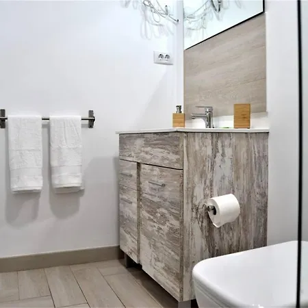 Comfy Box Canteras 大加那利岛拉斯帕尔马斯